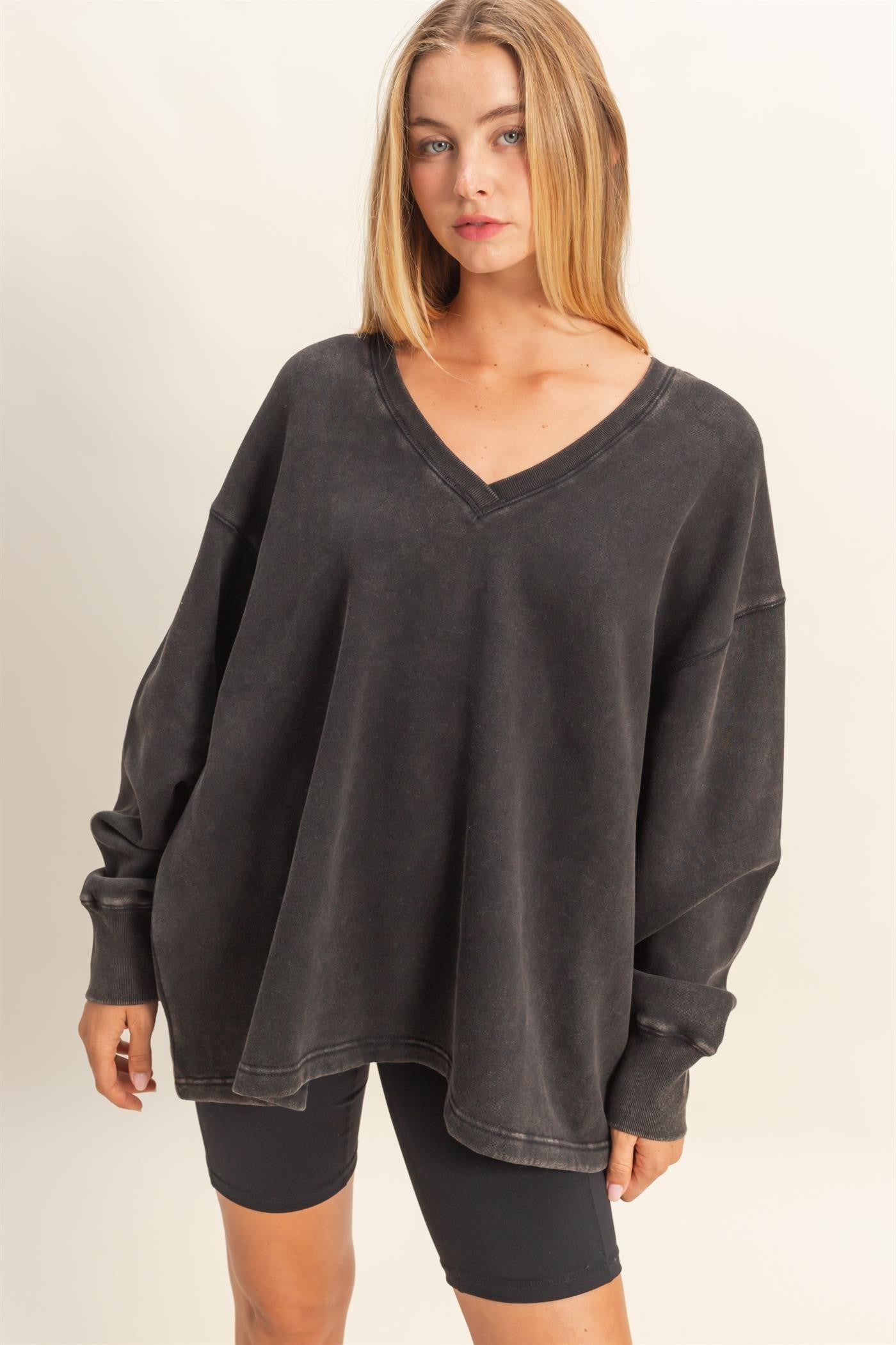  Melody Oversized V-Neck Sweatshirt, Black