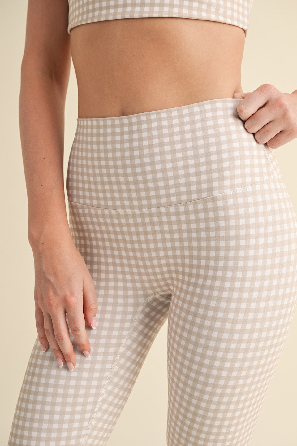 Rylee Gingham High Rise Legging, Beige Gingham
