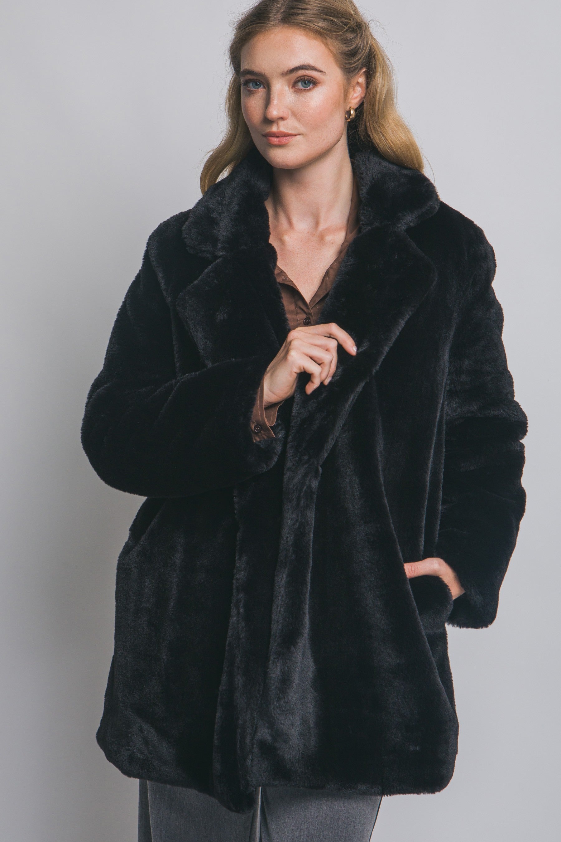  Ayla Faux Fur Collared Long Coat, Black