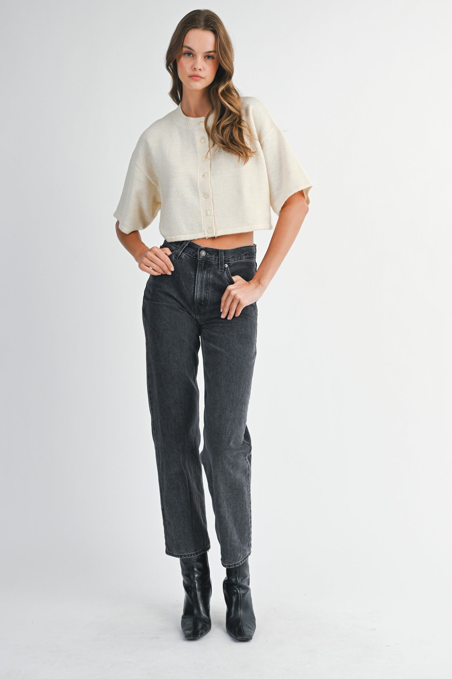  Jeanne Cropped Crew Neck Sweater, Cream