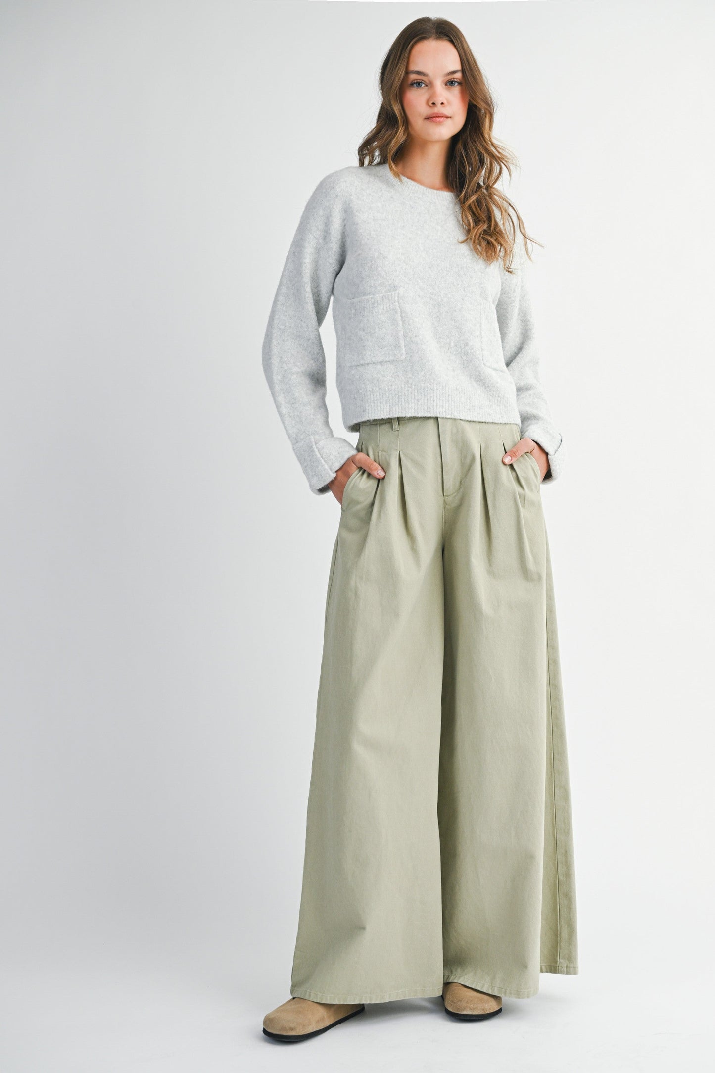  Lila Cuff Detail Pocket Sweater, Heather Grey