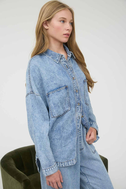  Luci Button Down Shirt, Chambray