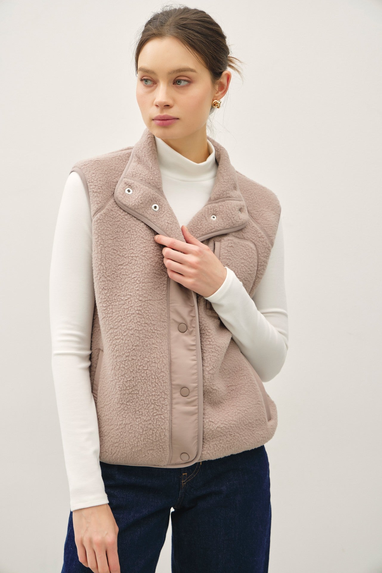 Be Cool Elena Fleece Button Up Vest, Earth Grey