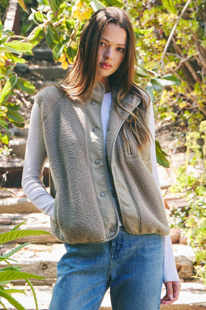 Be Cool Elena Fleece Button Up Vest, Olive