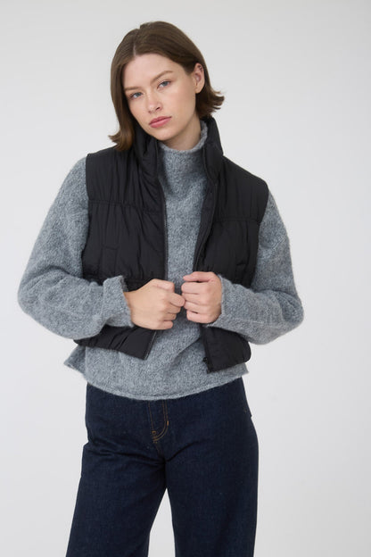  Martha Zip Up Cropped Puffer Vest, Black