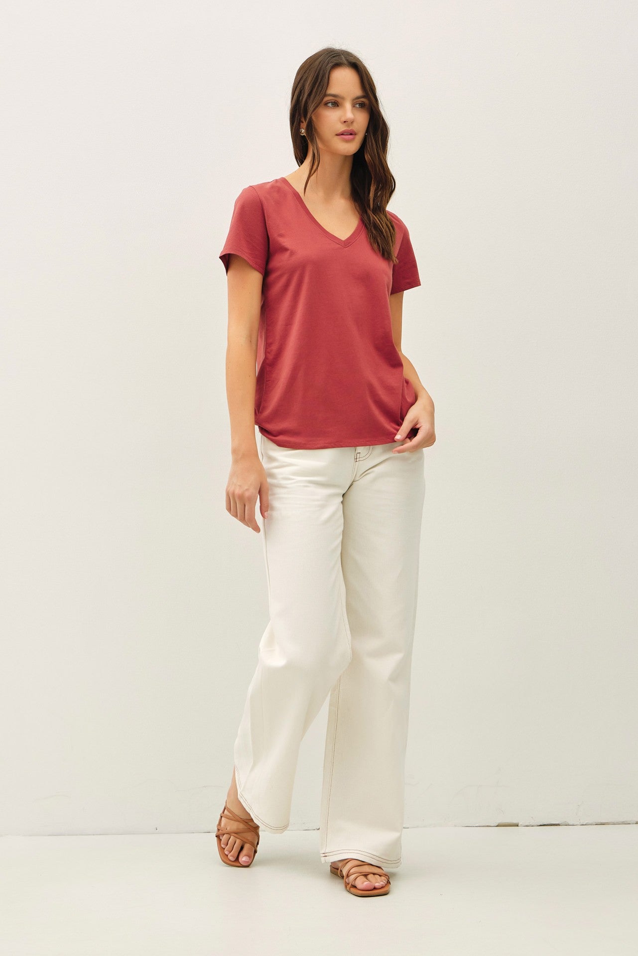 Be Cool Tatum Cotton Jersey V-Neck Tee, Chili Oil