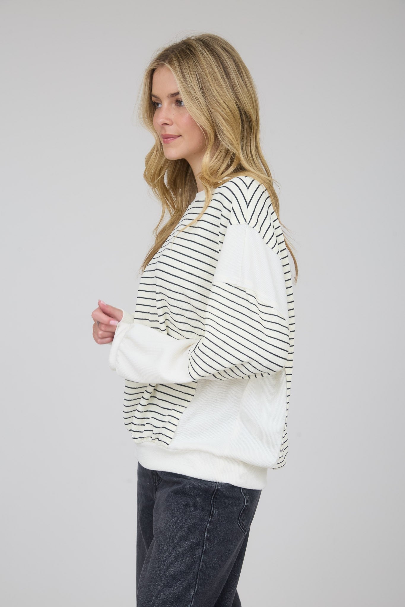  Livvy Contrast Stripe Knit Top, Ivory