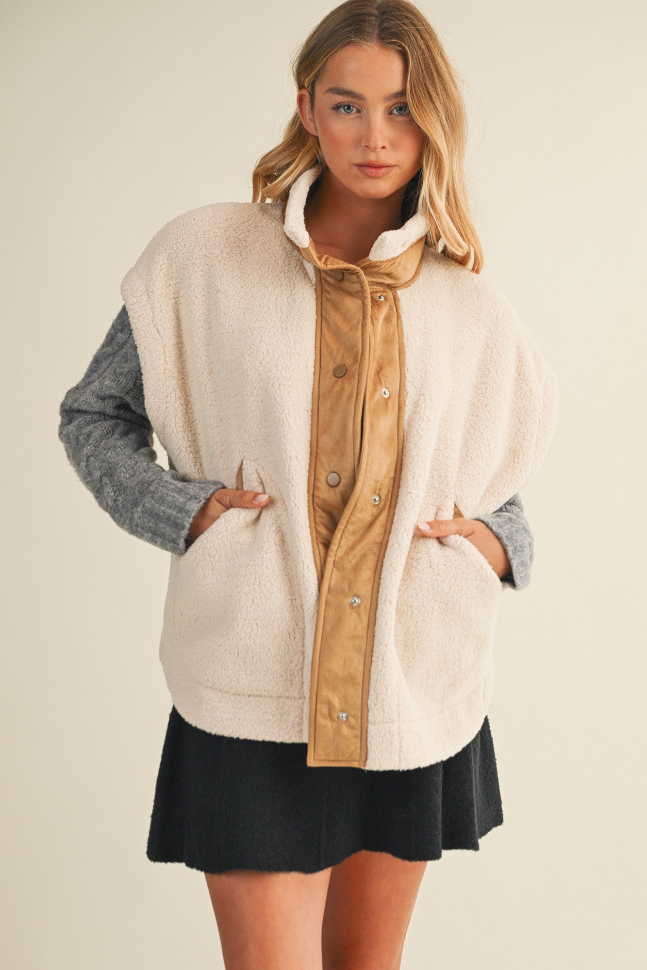  Jasmine Fleece Suede Contrast Vest, Ecru