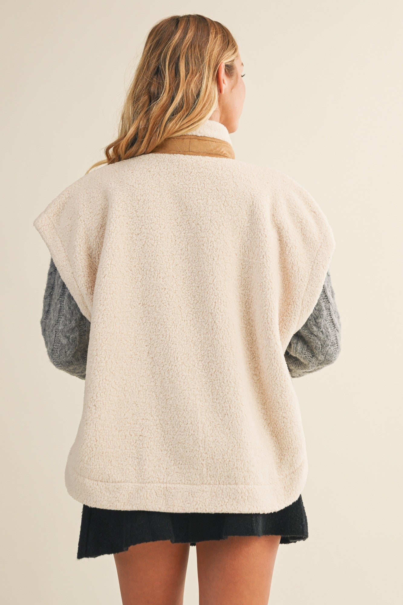  Jasmine Fleece Suede Contrast Vest, Ecru