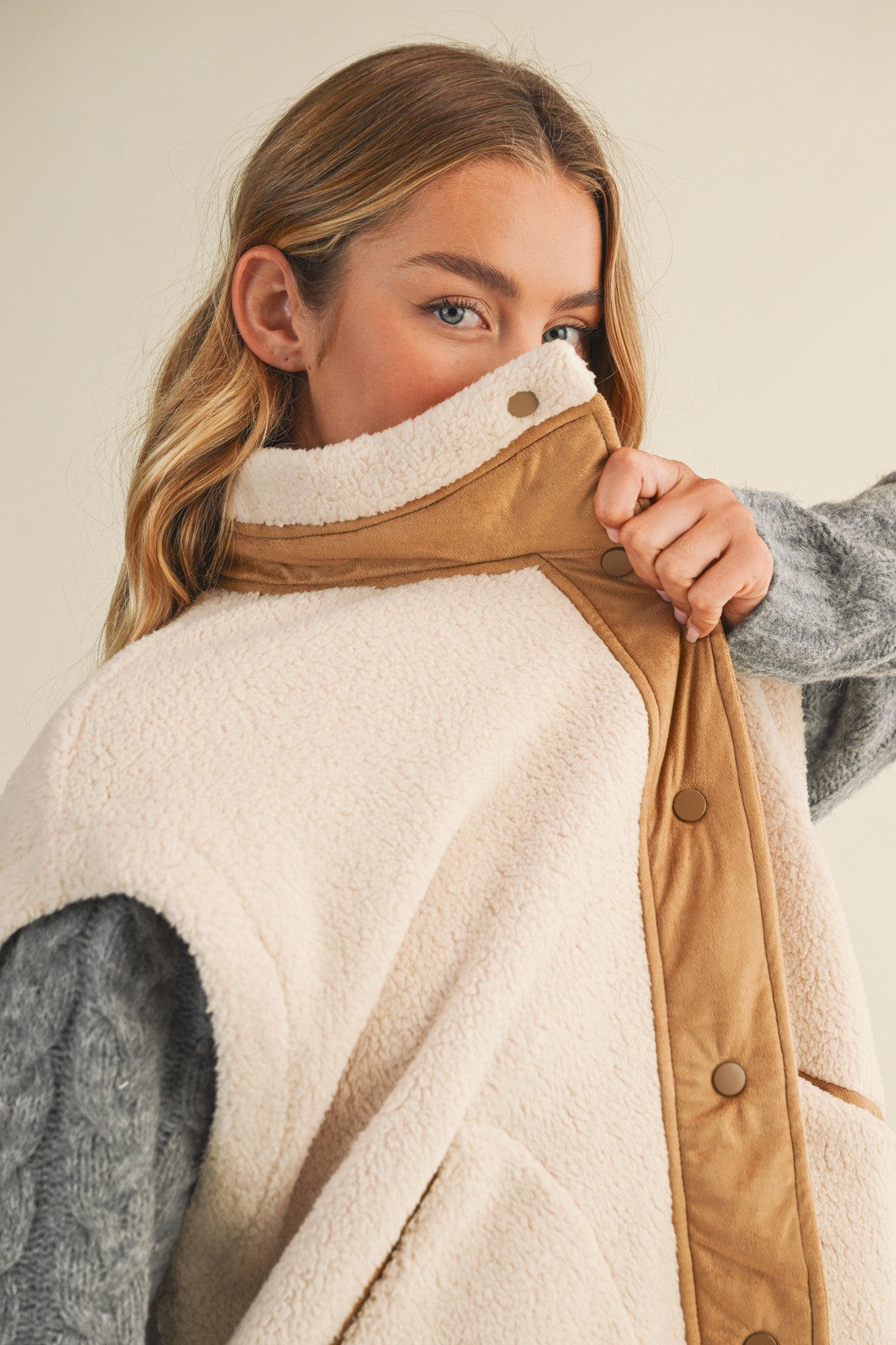 Jasmine Fleece Suede Contrast Vest, Ecru
