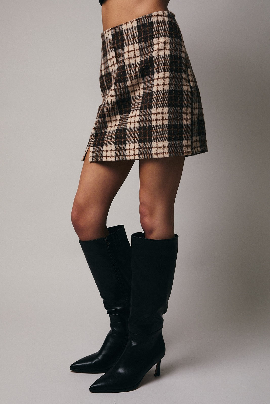  Shannon Plaid Mini Skirt, Taupe-Brown Plaid