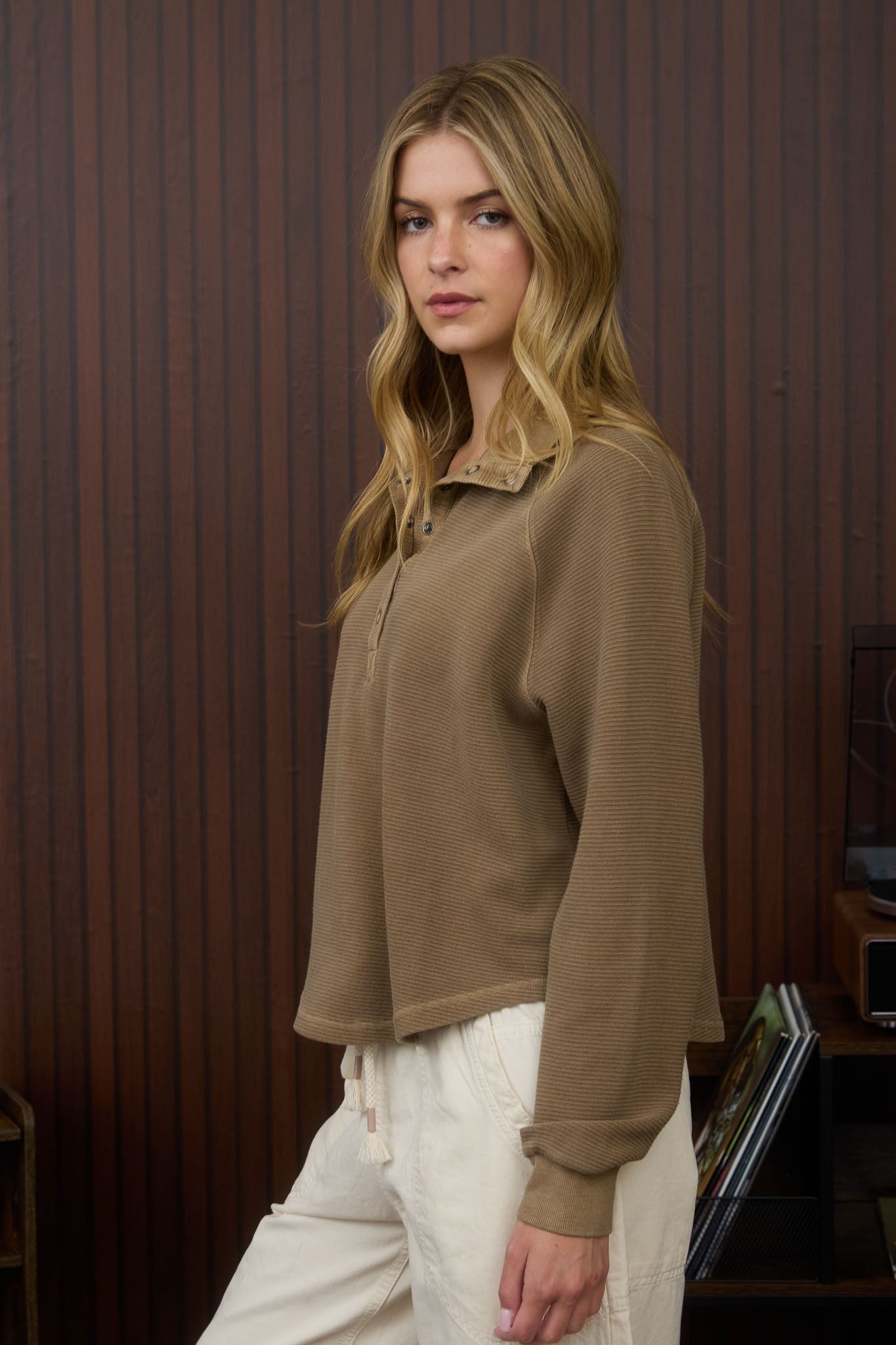  Ezra Half Snap Button Textured Top, Brown