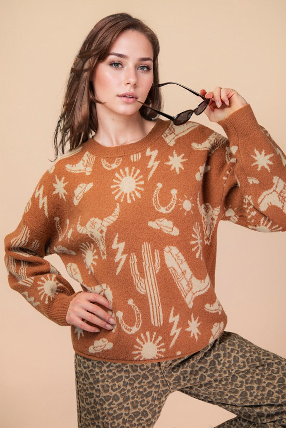  Halle Western Graphic Oversized Sweater, Camel
