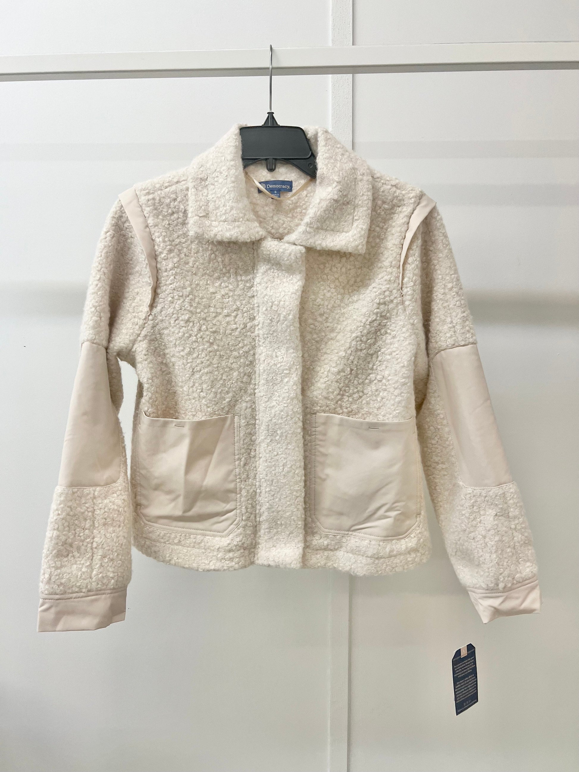  Santana Wide Collar Sherpa Jacket, Blanched Almond | Democracy