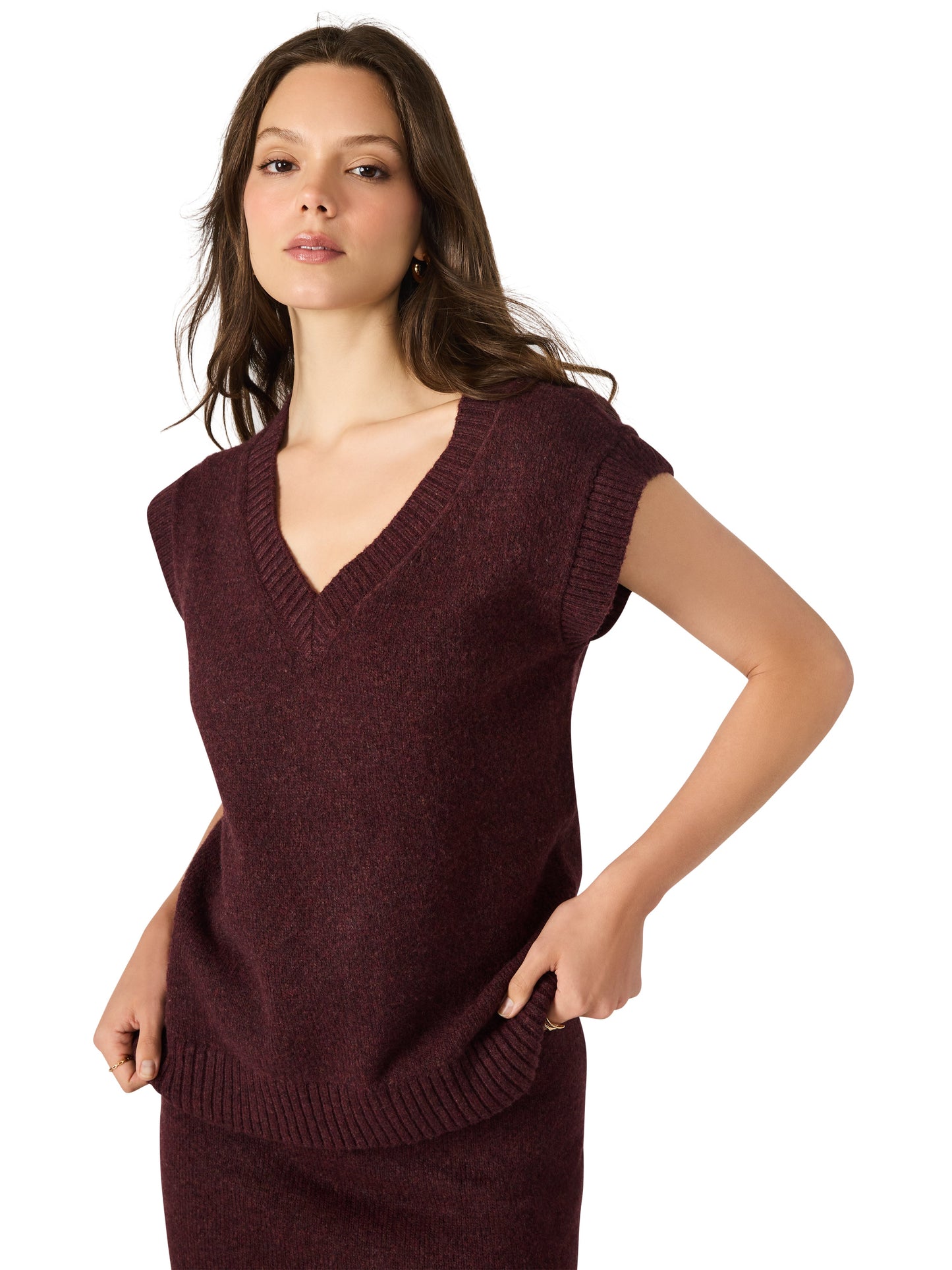  Remy Sweater Vest, Wine | Steve Madden