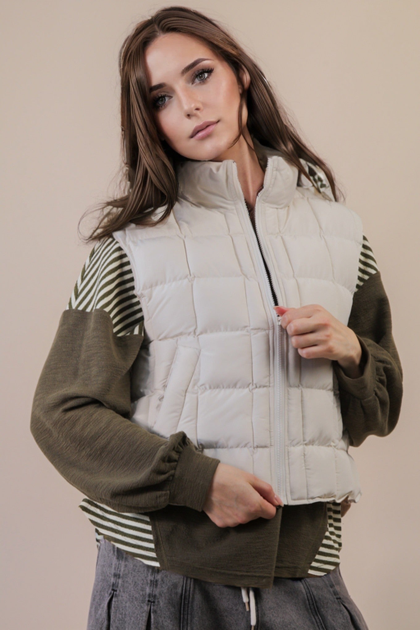  Natasha Puffer Vest, Ecru