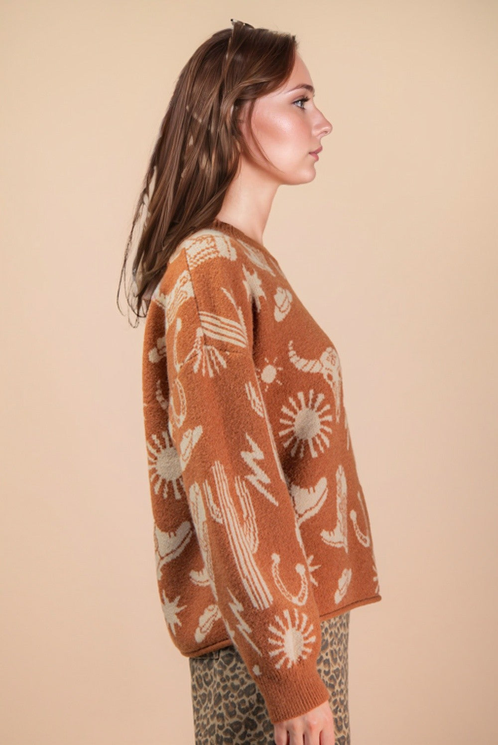  Halle Western Graphic Oversized Sweater, Camel