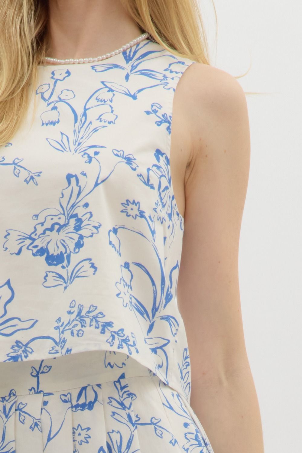  Brynn Floral Sleeveless Top, Cream Blue