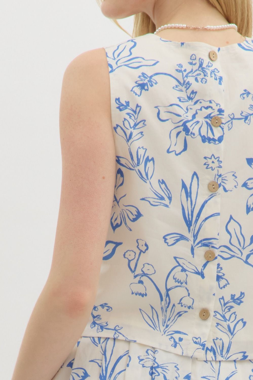  Brynn Floral Sleeveless Top, Cream Blue