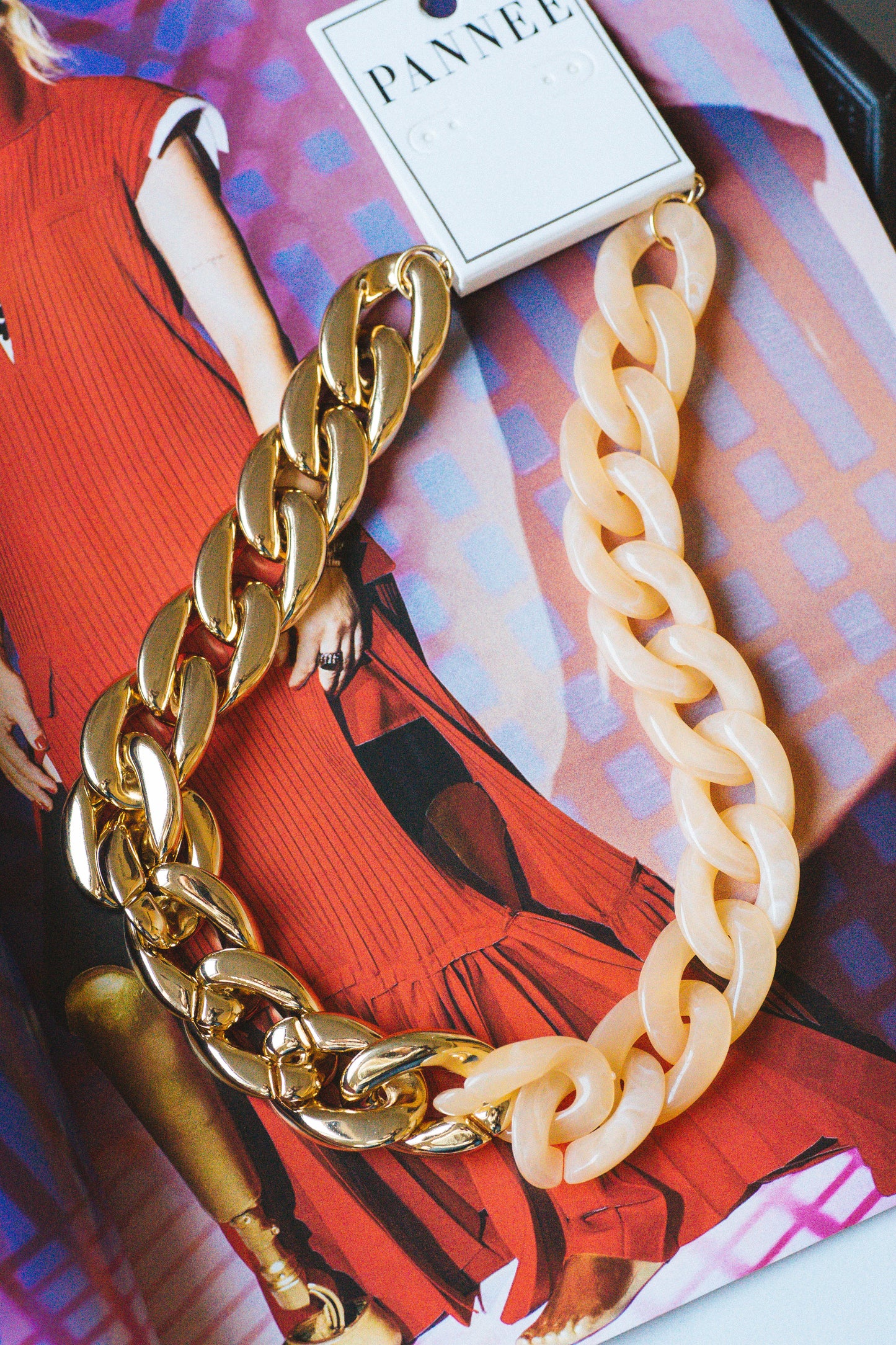  Renee Resin Link Necklace, Ivory