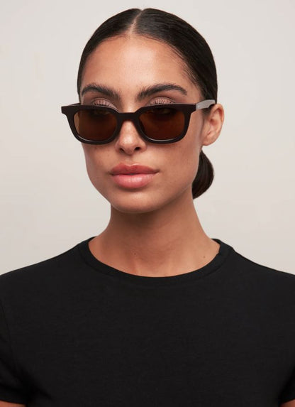  Nia, Dark Chocolate/Brown | Otra