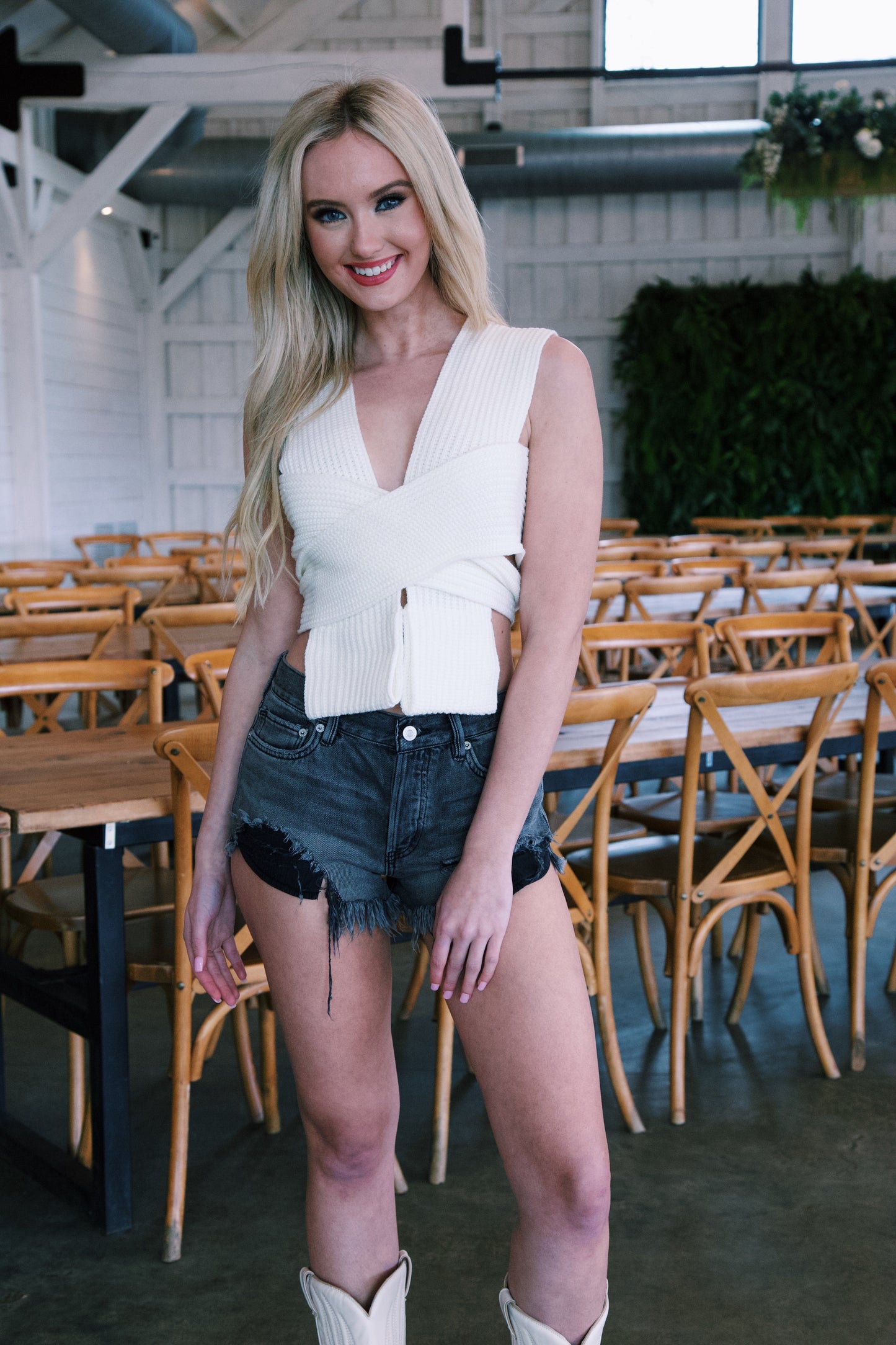 Kari Convertible Crop, Ivory