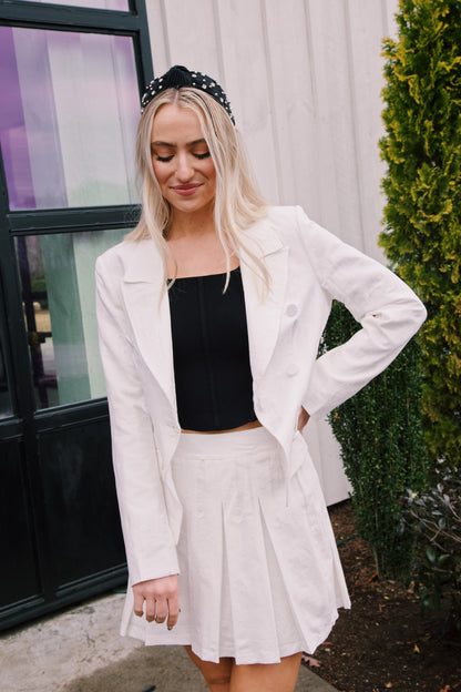  Crishelle Pleated Skirt, White