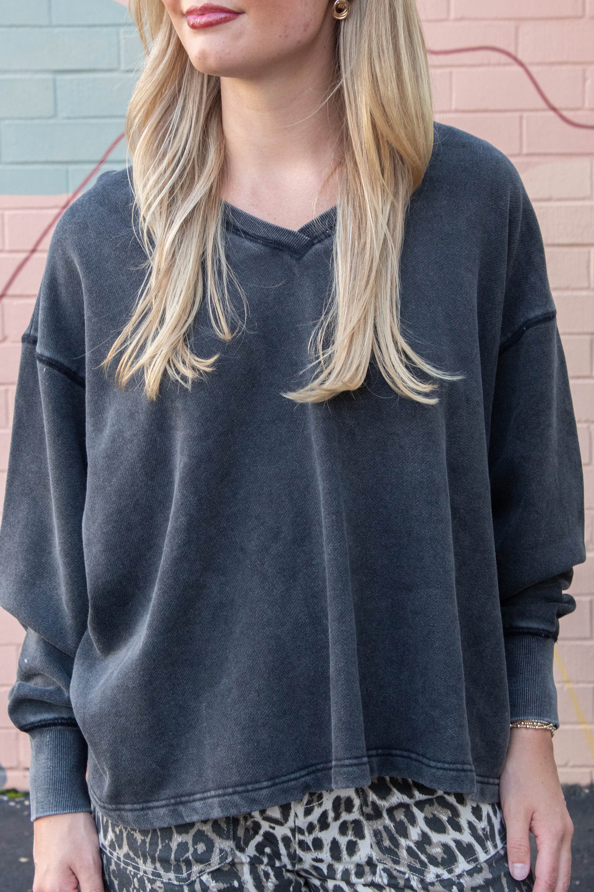 Melody Oversized V-Neck Sweatshirt, Black