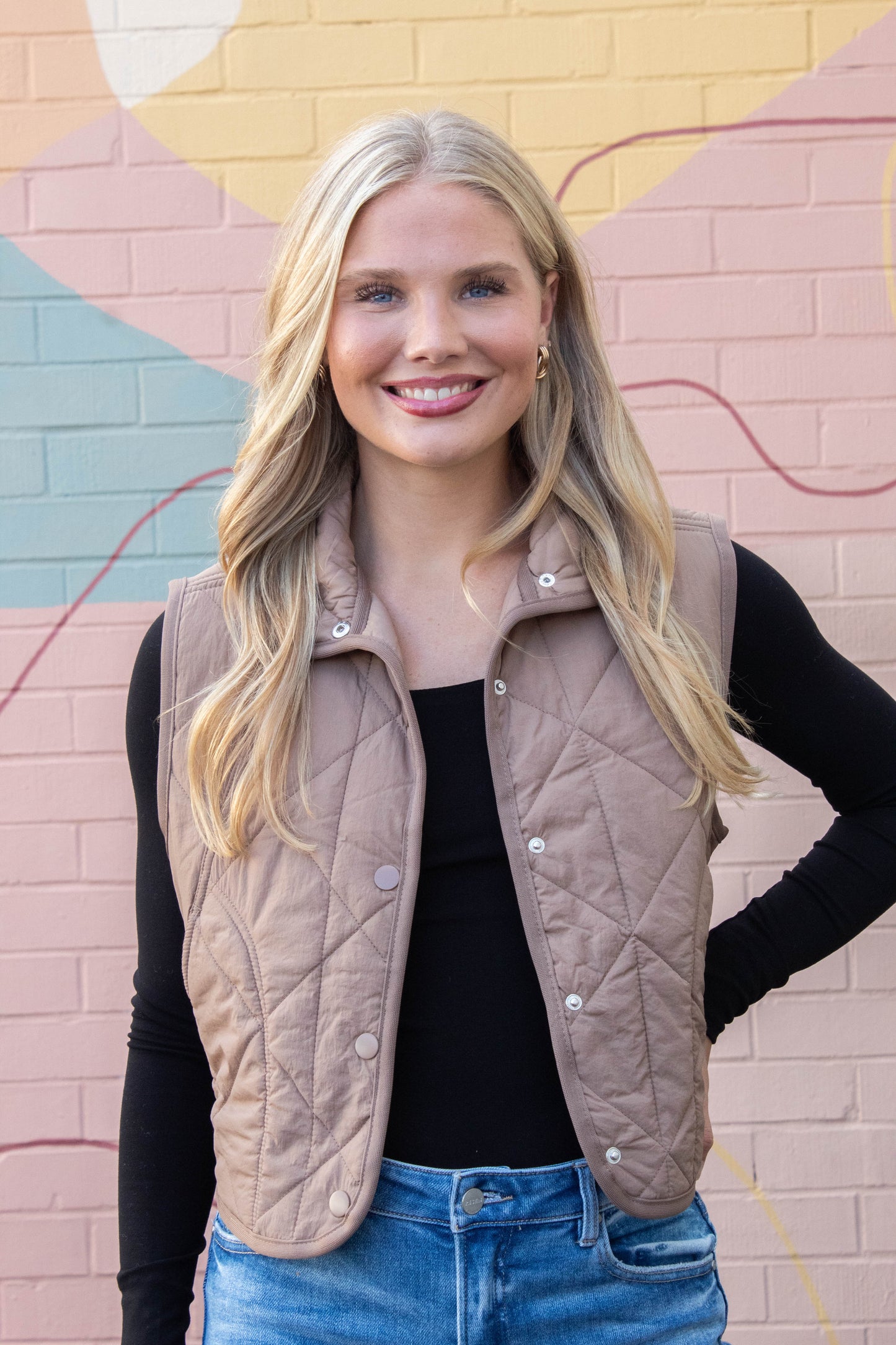  Sara Snap Button Quilted Vest, Mocha