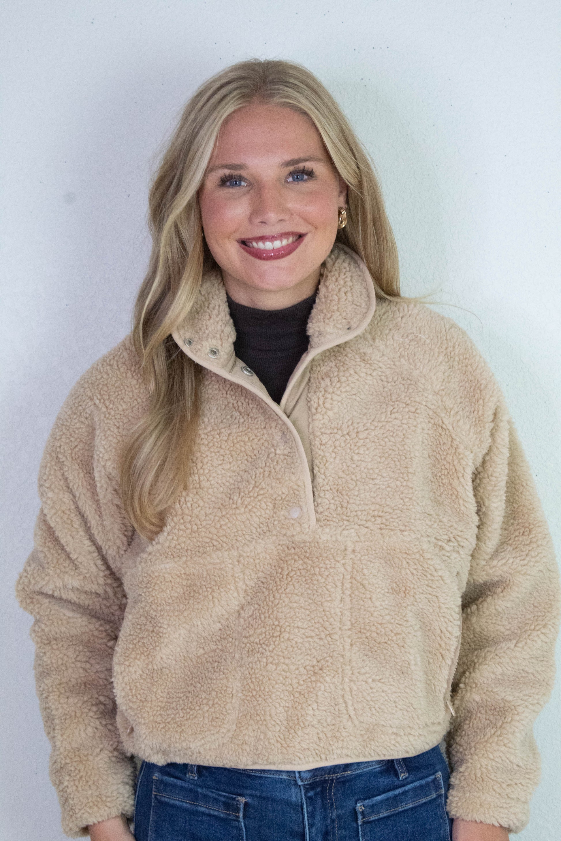  Aria Sherpa Button Neck Jacket, Beige