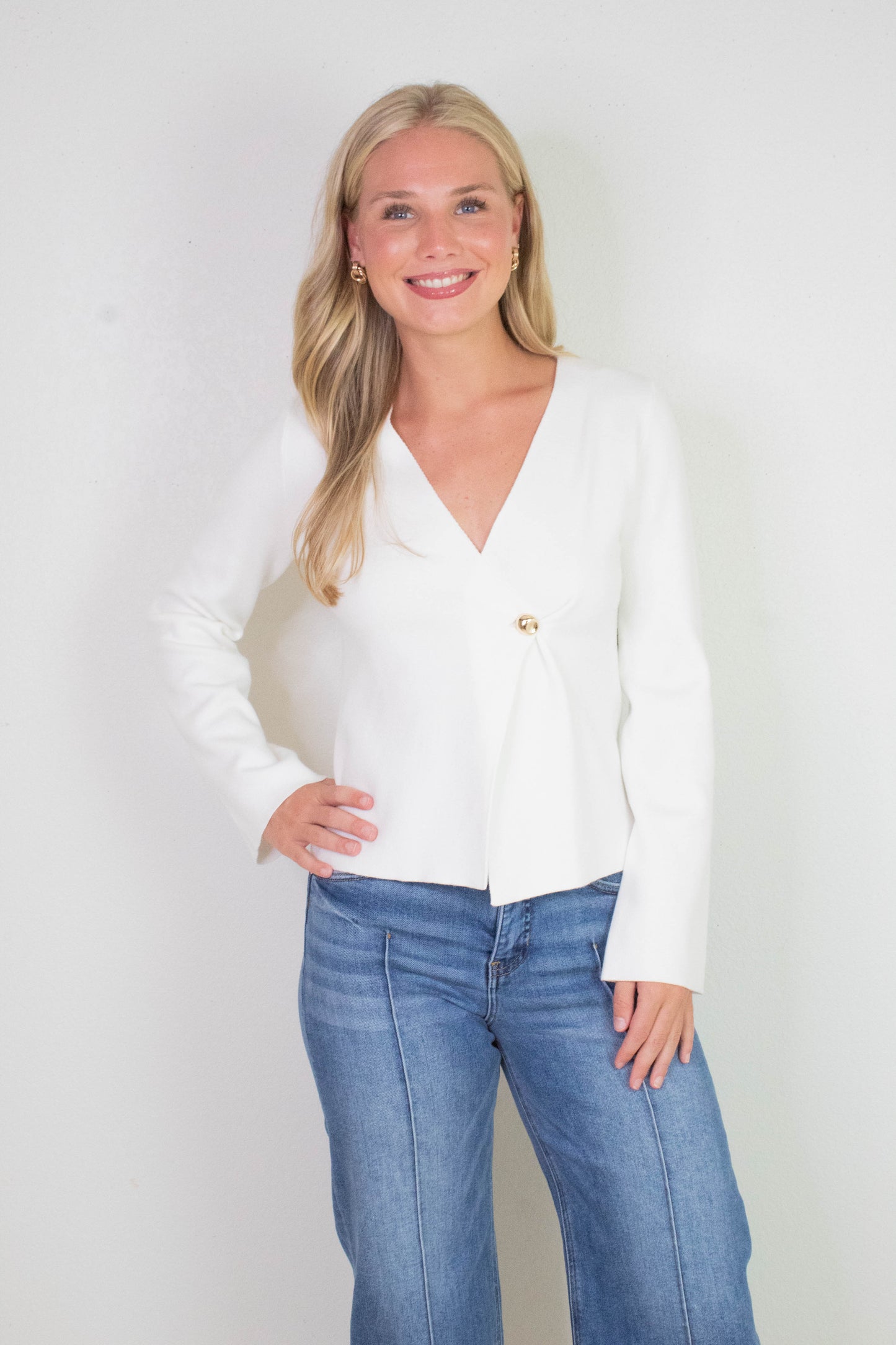  Guerline V-Neck Cardigan, Winter White | RD Style