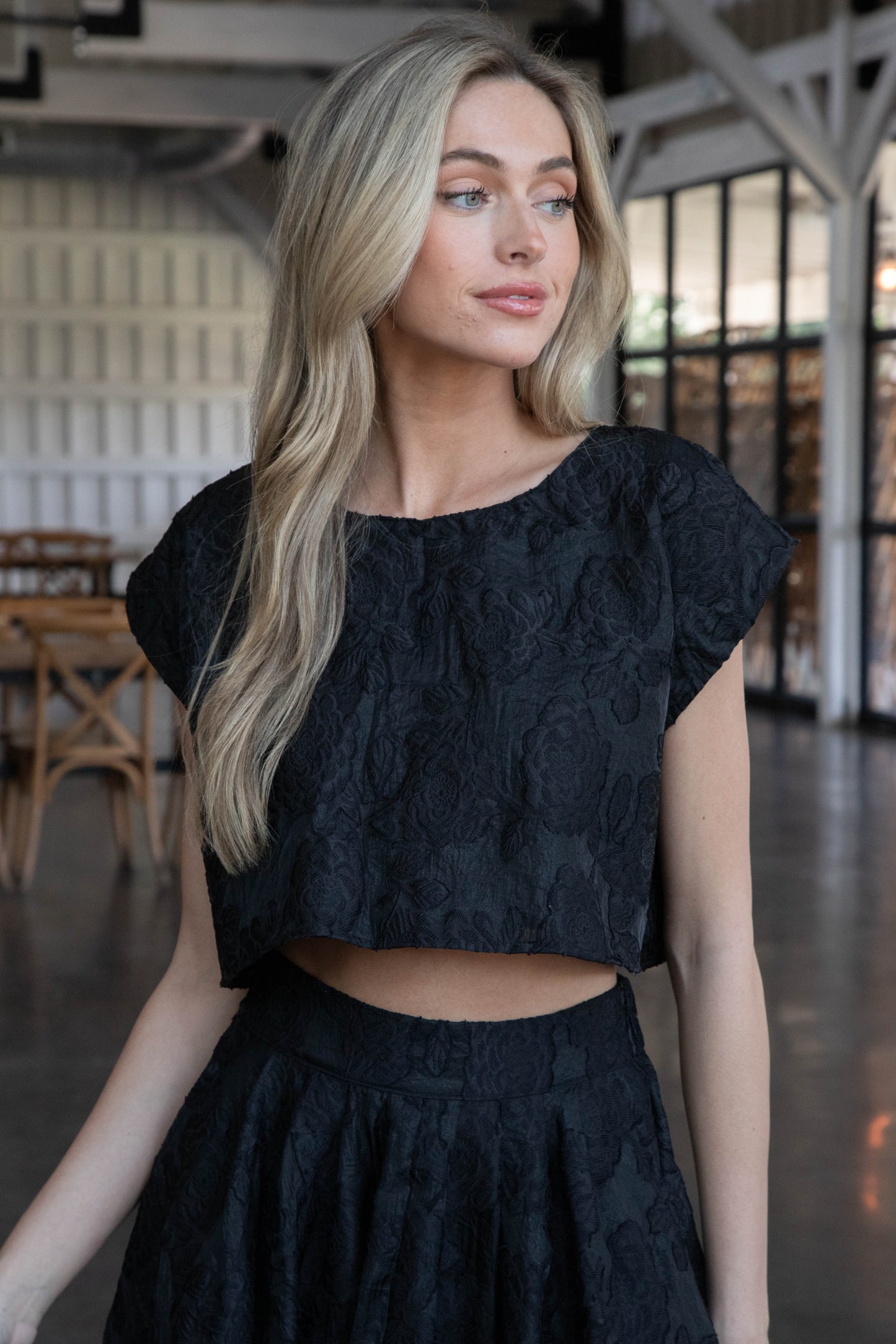  Ryann Cropped Jacquard Top, Black