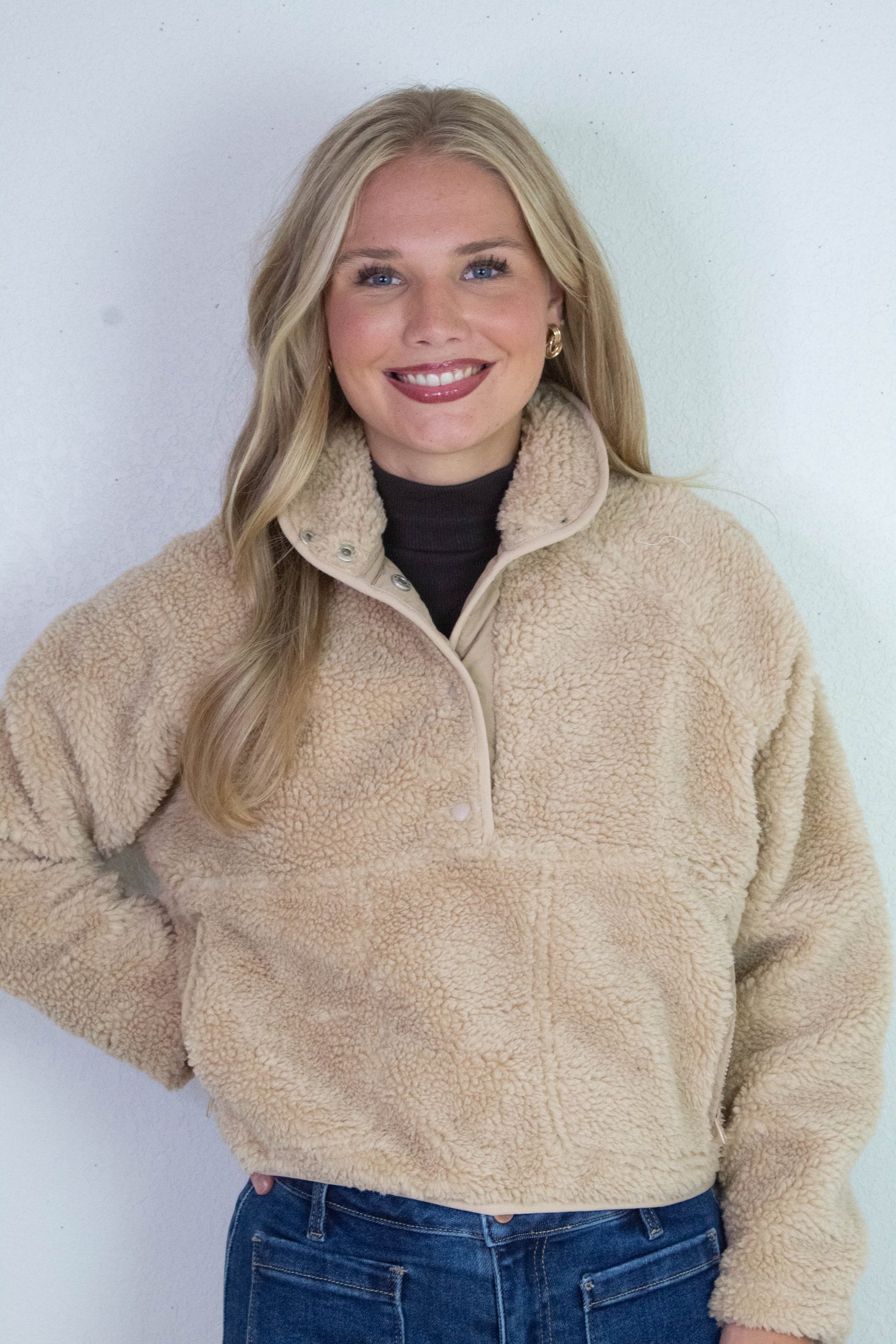  Aria Sherpa Button Neck Jacket, Beige