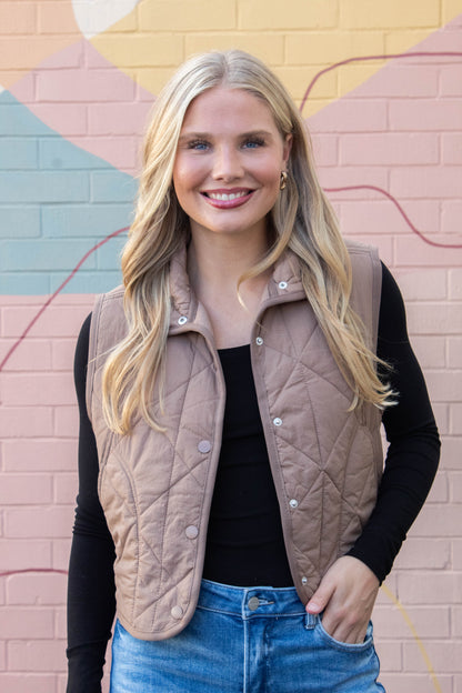  Sara Snap Button Quilted Vest, Mocha