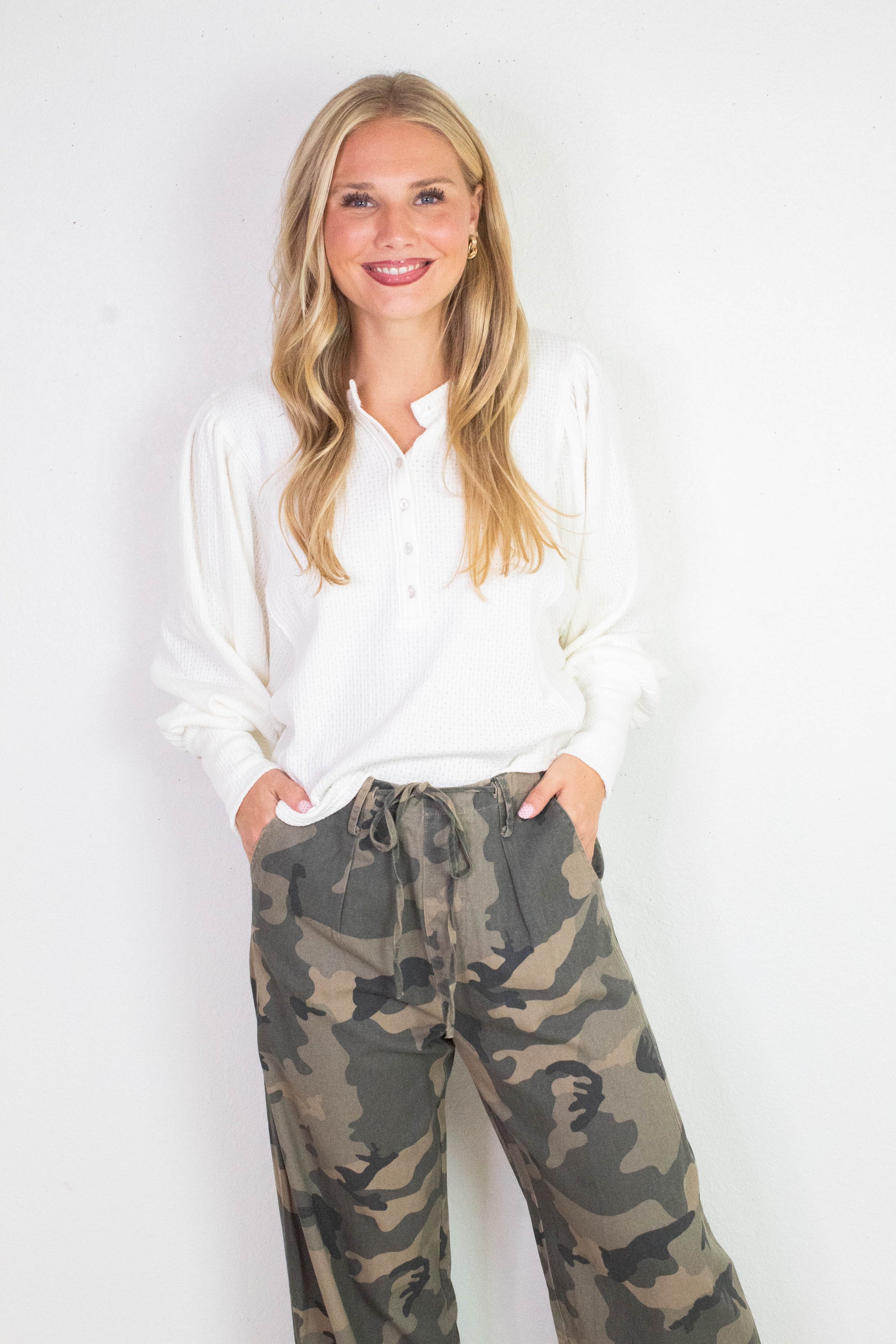  Rosalia Front Tie Woven Pant, Camo