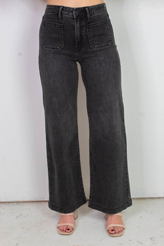  Leah Patch Pocket Wide Leg Jeans, Washed Black
