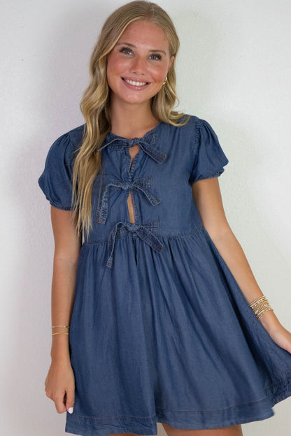  Tinsley Front Tie Cutout Detail Dress, Chambray