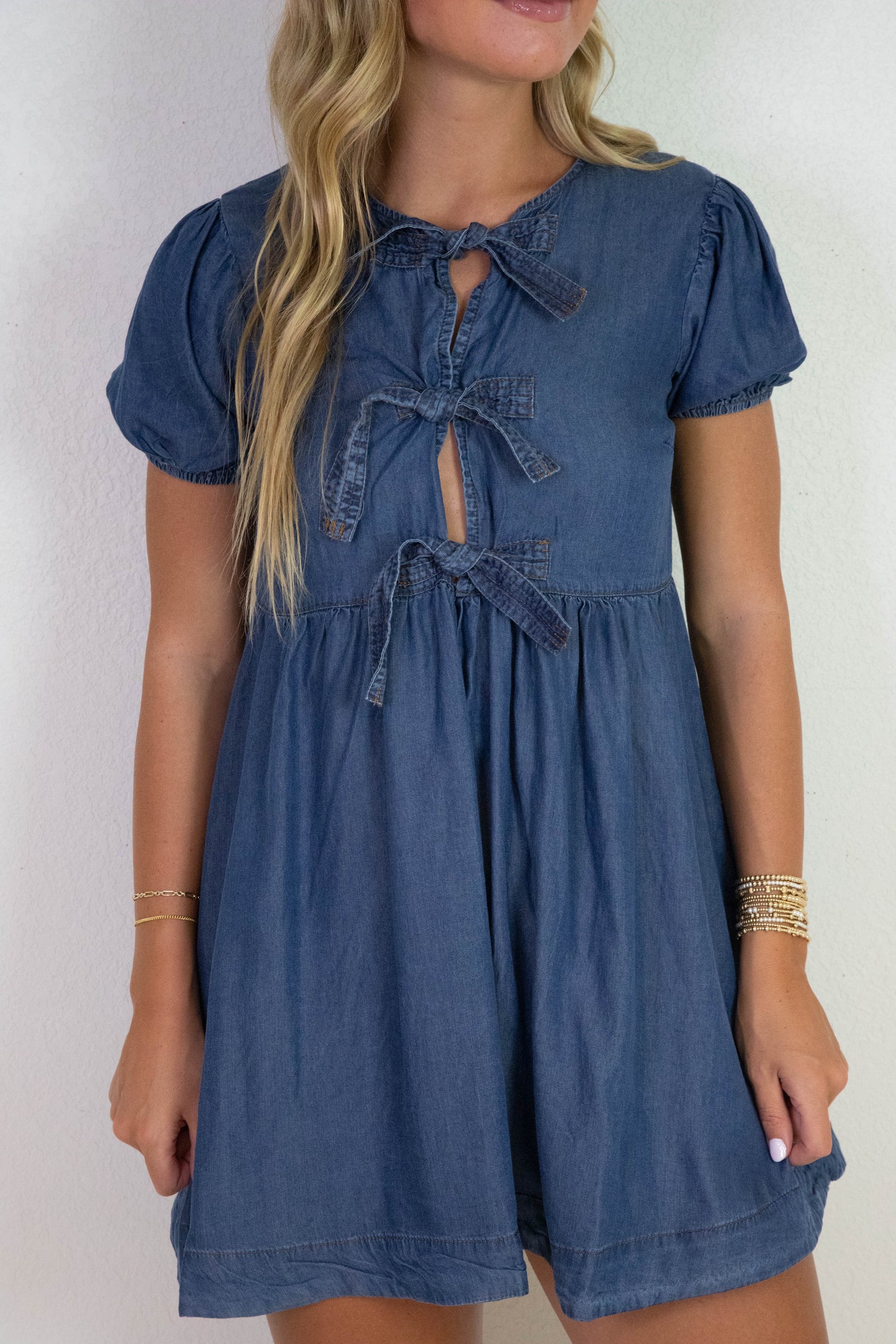  Tinsley Front Tie Cutout Detail Dress, Chambray