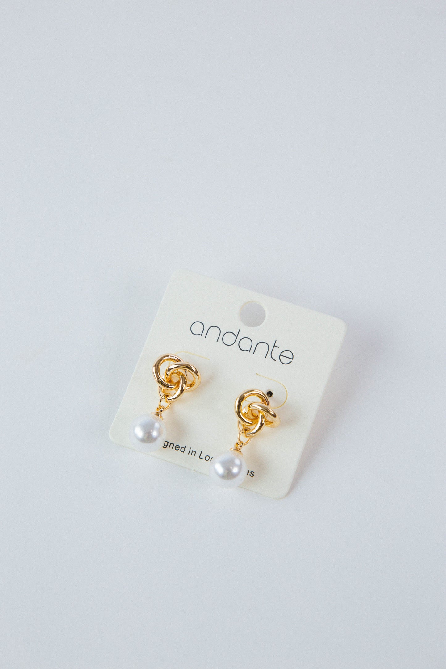  Kai Pearl Dangle Love Knot Earring