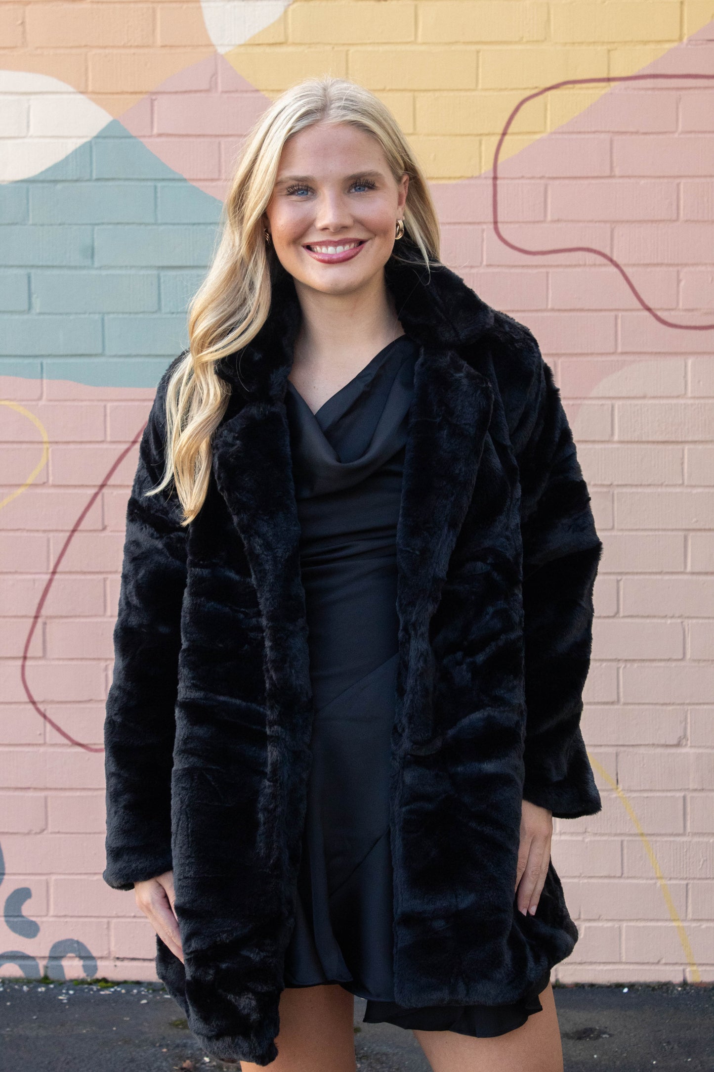  Ayla Faux Fur Collared Long Coat, Black