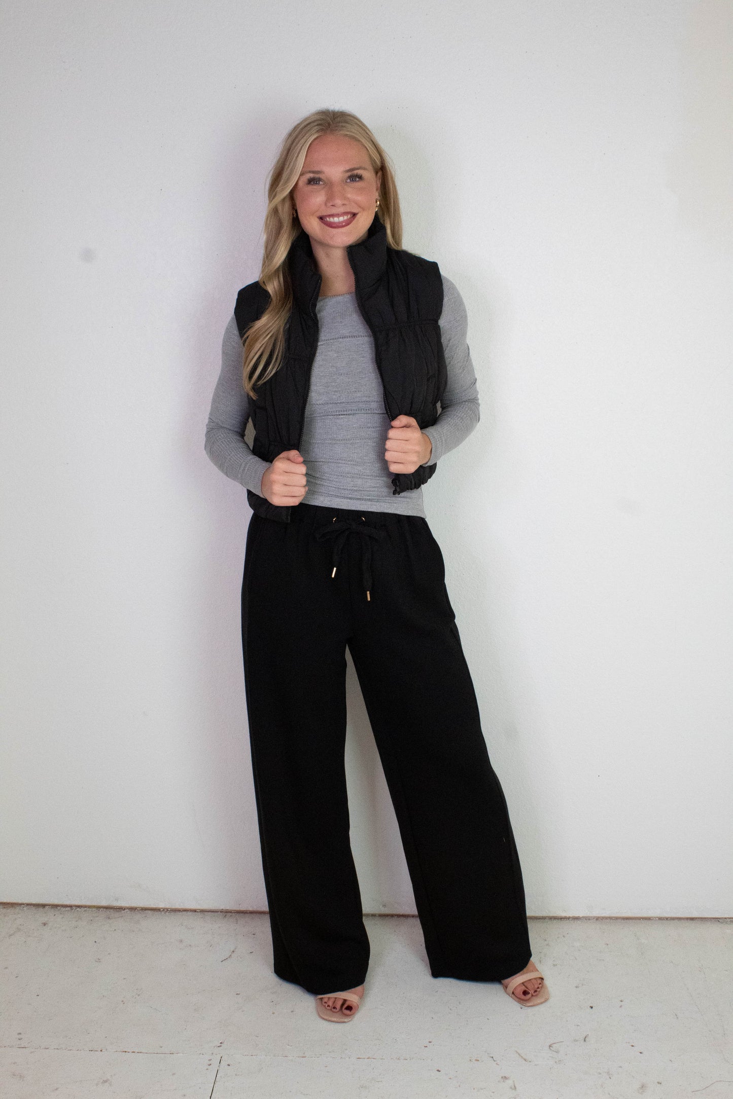  Martha Zip Up Cropped Puffer Vest, Black