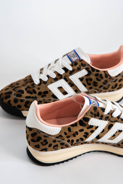  Barkley Jogger Retro Sport Sneaker, Leopard Camel White | Back 70
