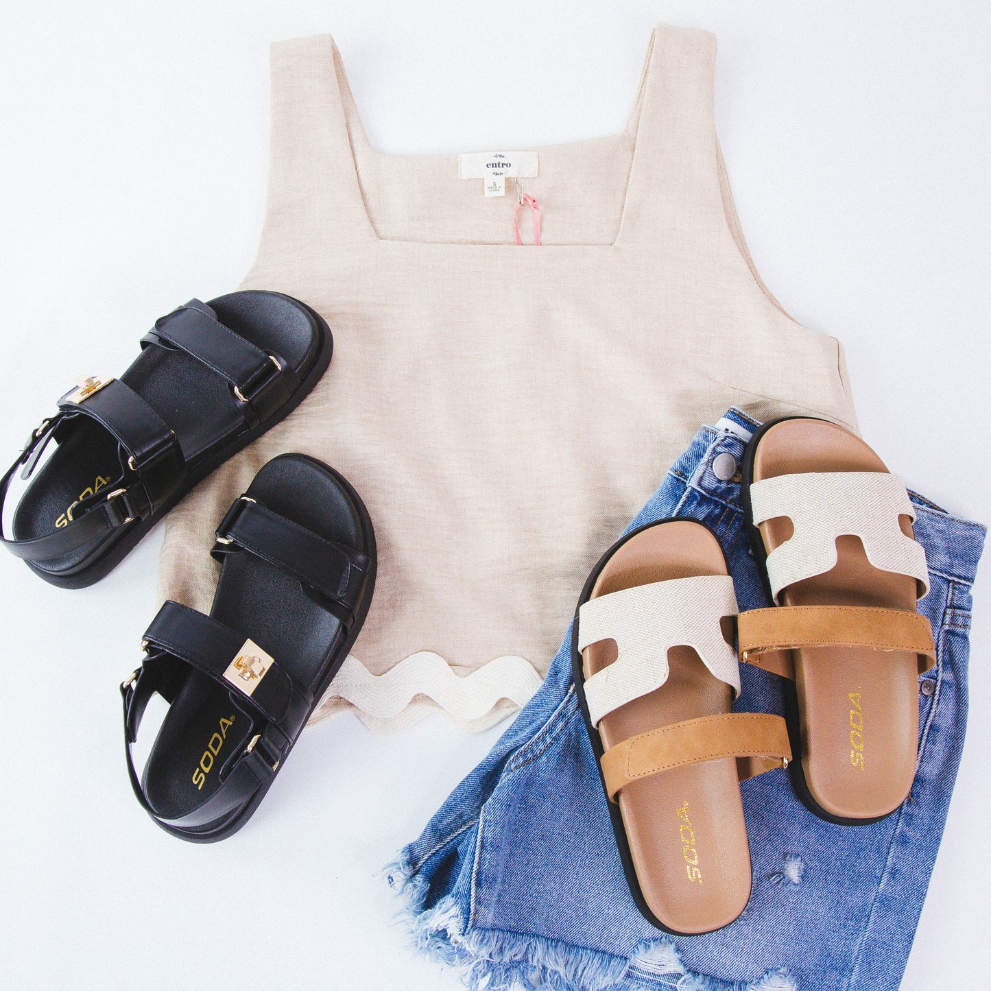  Cobber Flatform Sandal, Black PU