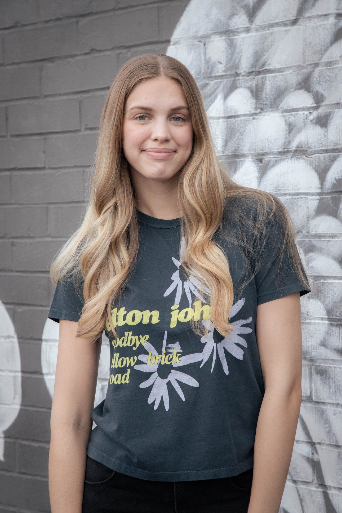  Elton John Yellow Brick Road Tee, Vintage Black | Daydreamer