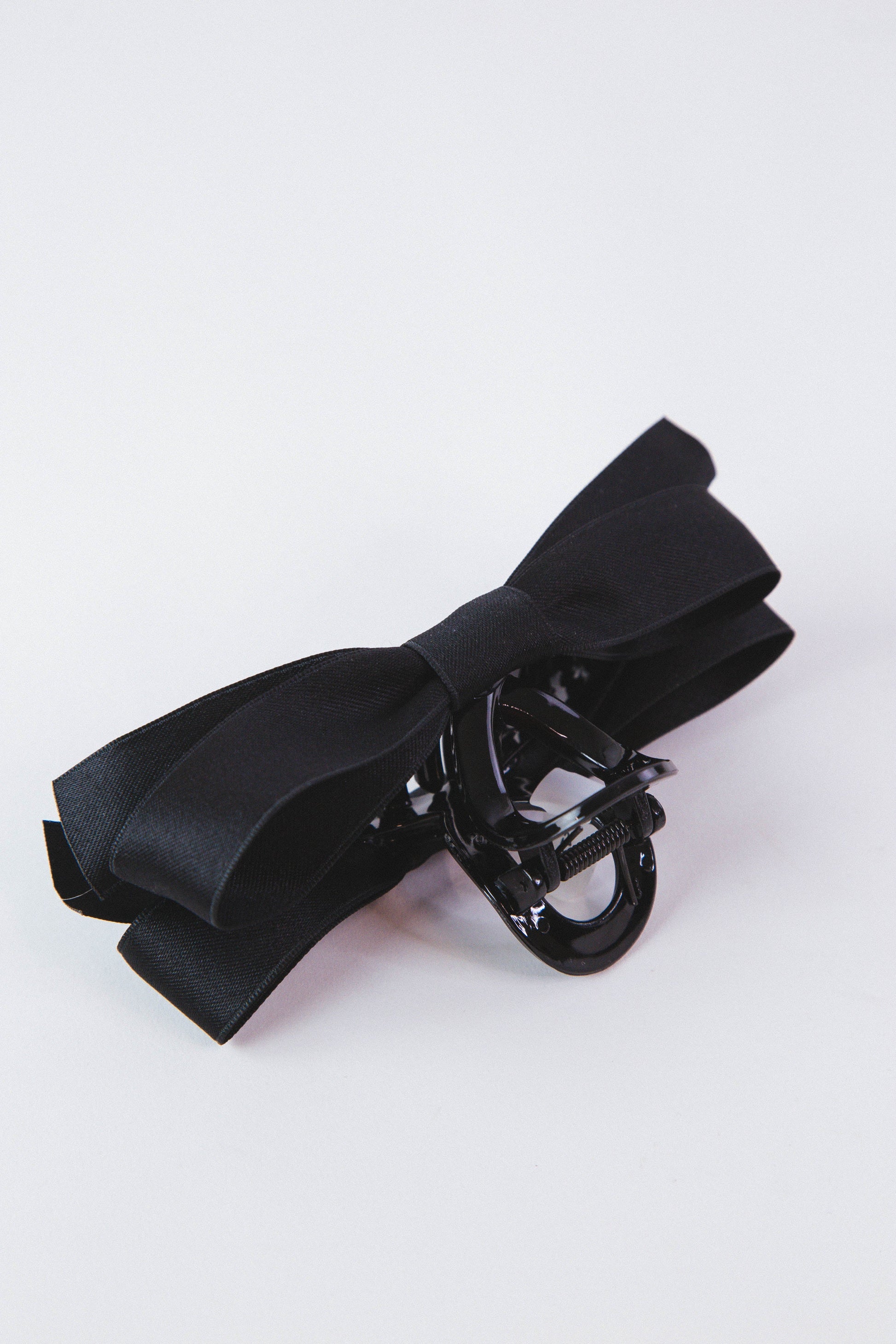  Large Ribbon Bow Hair Claw, Black
