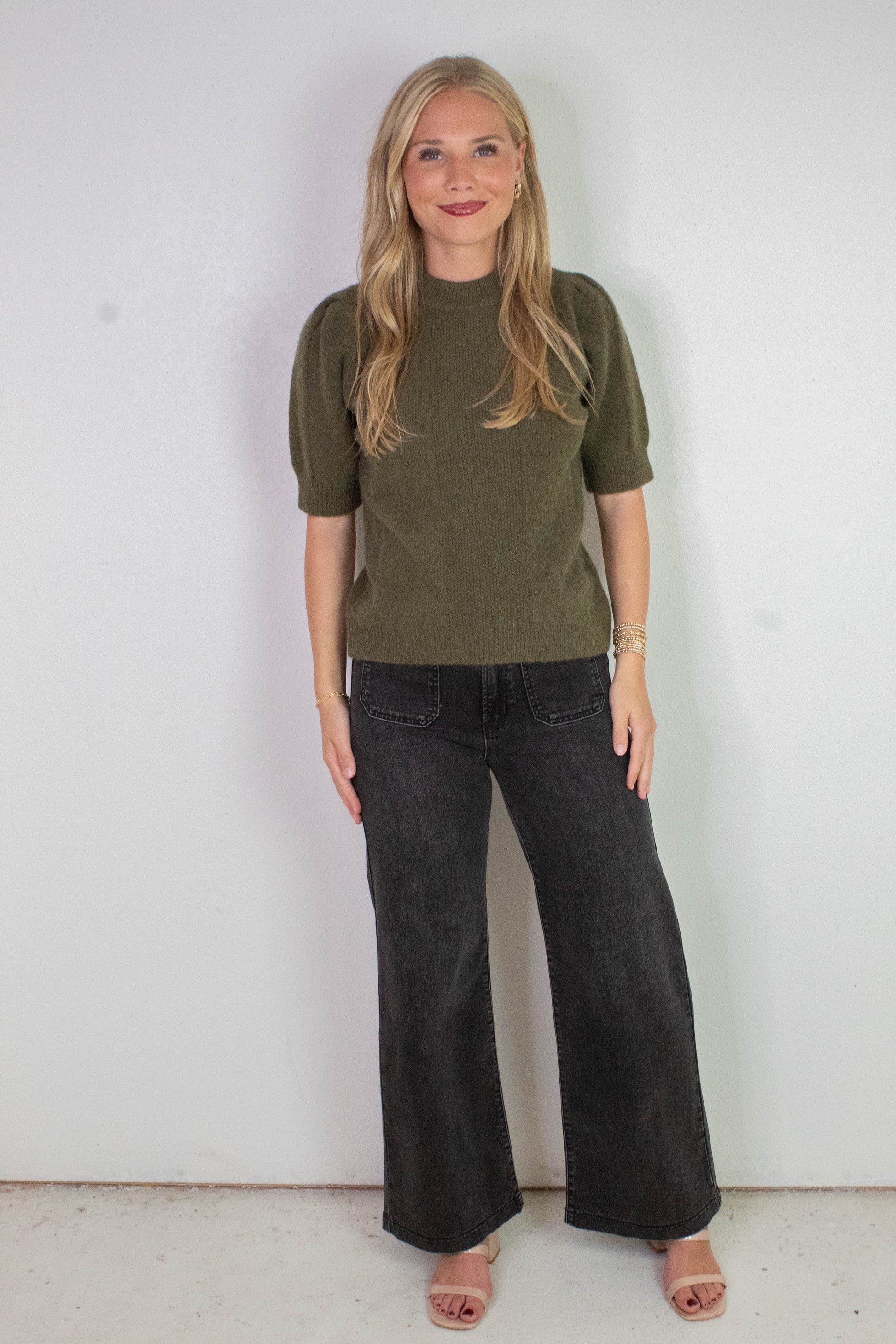  Leah Patch Pocket Wide Leg Jeans, Washed Black