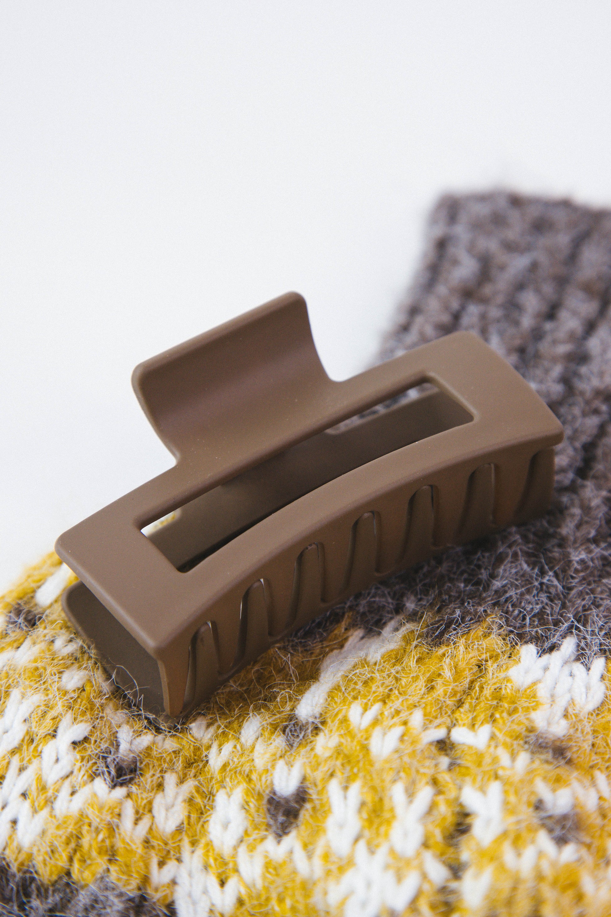  Perfect Day Hair Claw, Brown