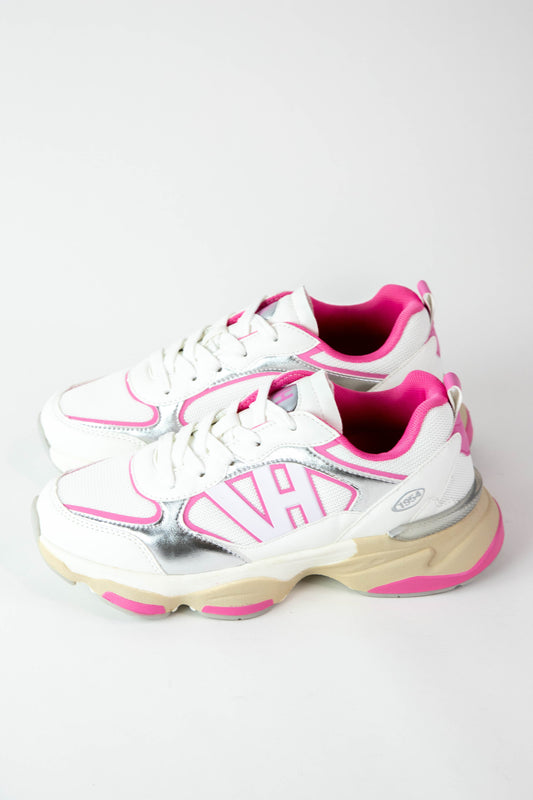  Dash Logo Running Sneaker, White/Silver/Pink | Vintage Havana