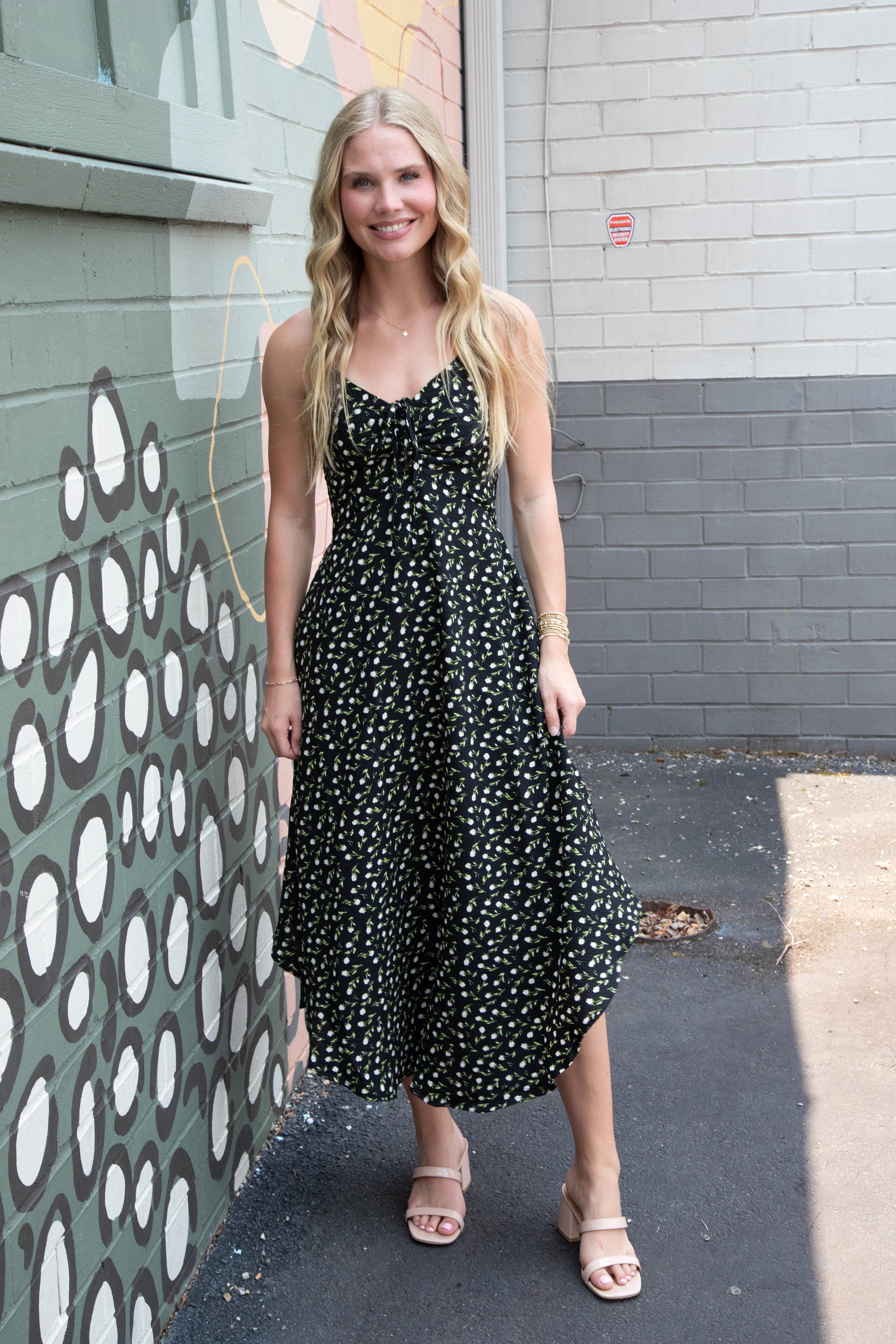  Halle Ditsy Floral Sleeveless Midi Dress, Black