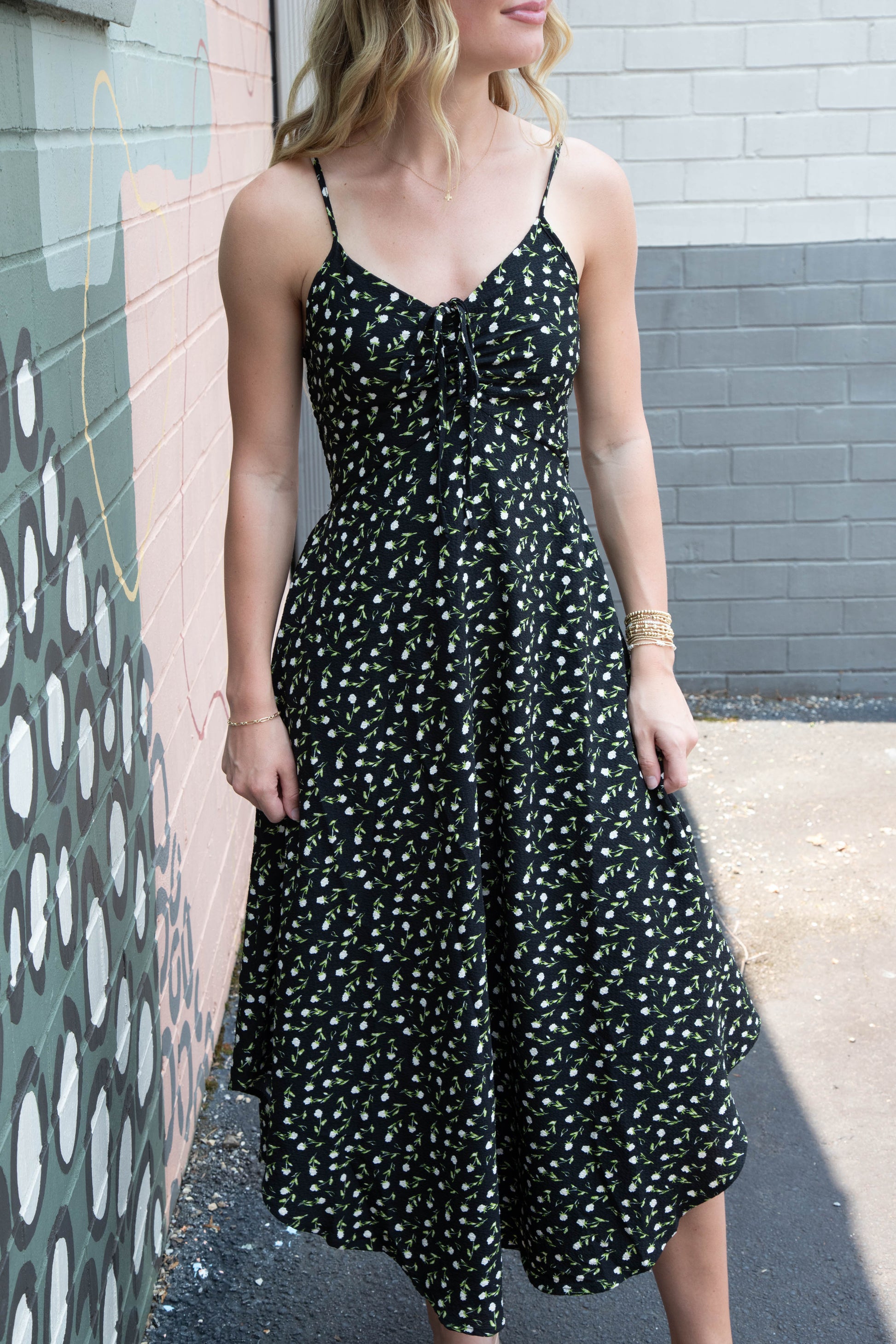  Halle Ditsy Floral Sleeveless Midi Dress, Black